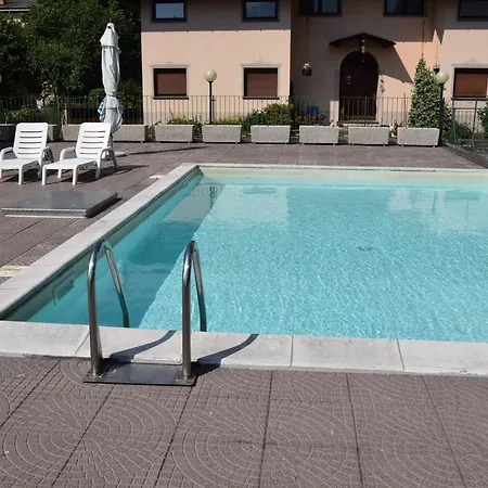 Bed & Breakfast Meuble Tina